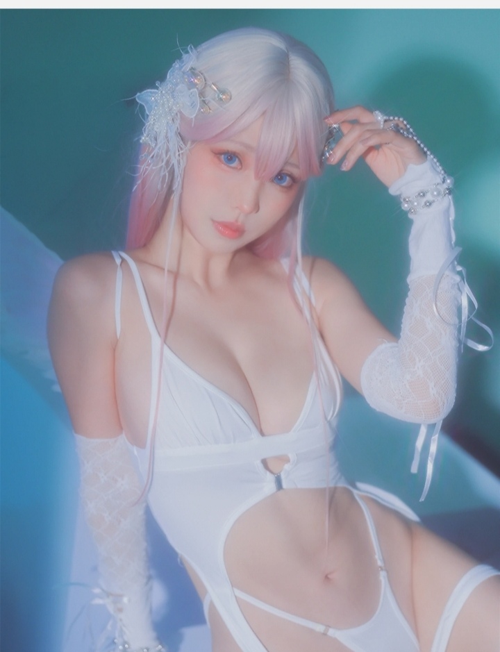 Ely_eee(ElyEE子) – 24年10月订阅 Plant Angel植天使 [36P]|图集秀